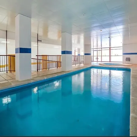 Ifach & Sea View Retreat * Κάλπε